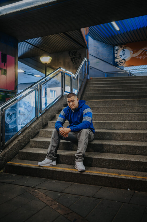 Intensivstraftaeter Alexander Dellis, der vor einem Jahr von Polizeibeamten auf der Flucht angeschossen wurde, am 08.07.2020 in Koeln.