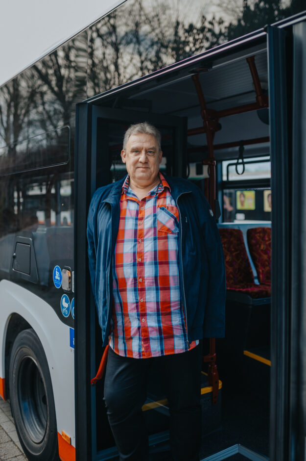 Wut - Die Verrohung der Gesellschaft. Portrait von Bernd Mueller, Busfahrer, am 20.02.2019 in Herten.