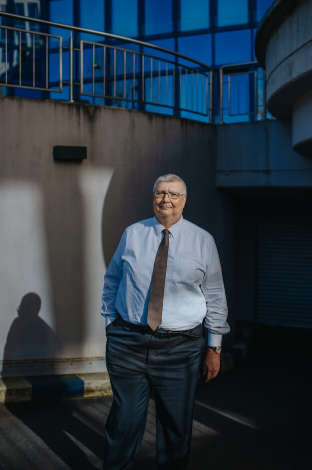 Wut - Die Verrohung der Gesellschaft. Portrait von Gerd Zimmer, Personalrat Jobcenter Koeln, am 27.02.2019 in Koeln.