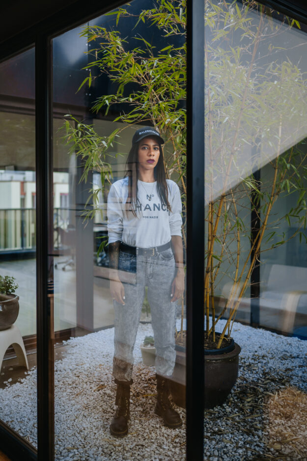 +++Keine Abgabe an BILD und Springer Verlag+++ Portrait Jasmina Kuhnke aka Quattromilf, Comedian / Authorin, Kaempferin gegen Rechts, am 22.06.2020 in Koeln.